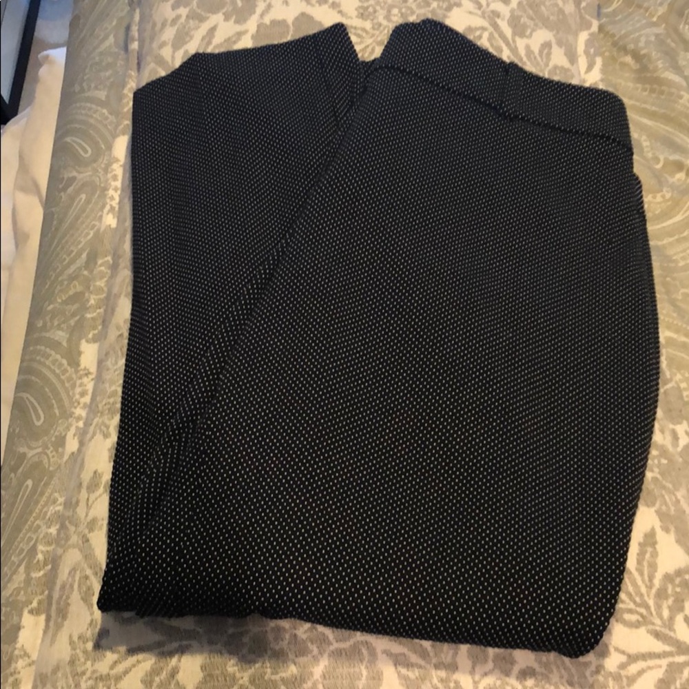 Ann Taylor signature dress capris size 10